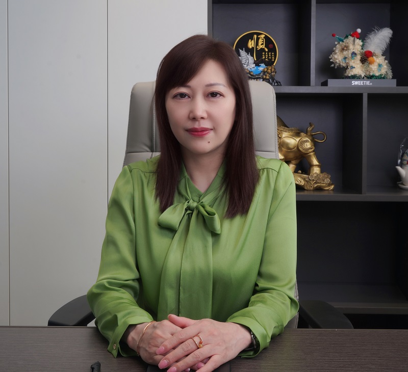 凌壹科技副總經理向梅